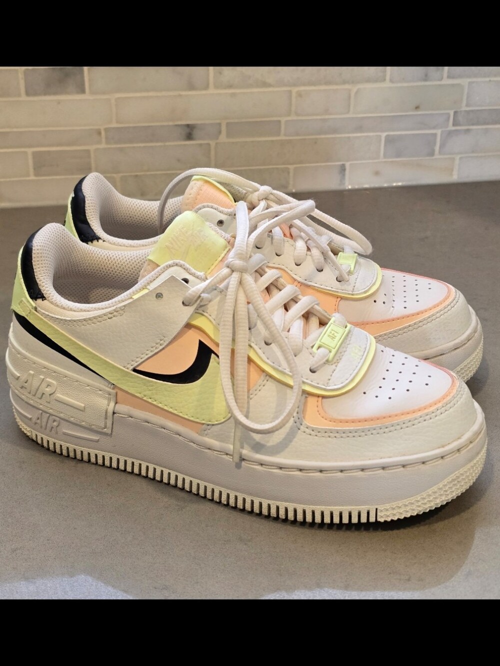 Nike Air Force 1 Shadow sneakers - Summit White, Crimson Tint
